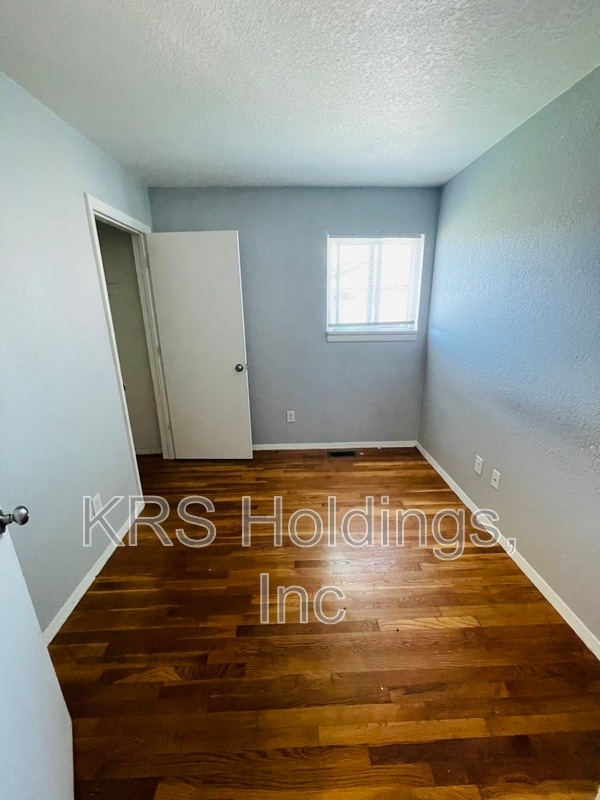 Building Photo - 4200 Newsome Dr