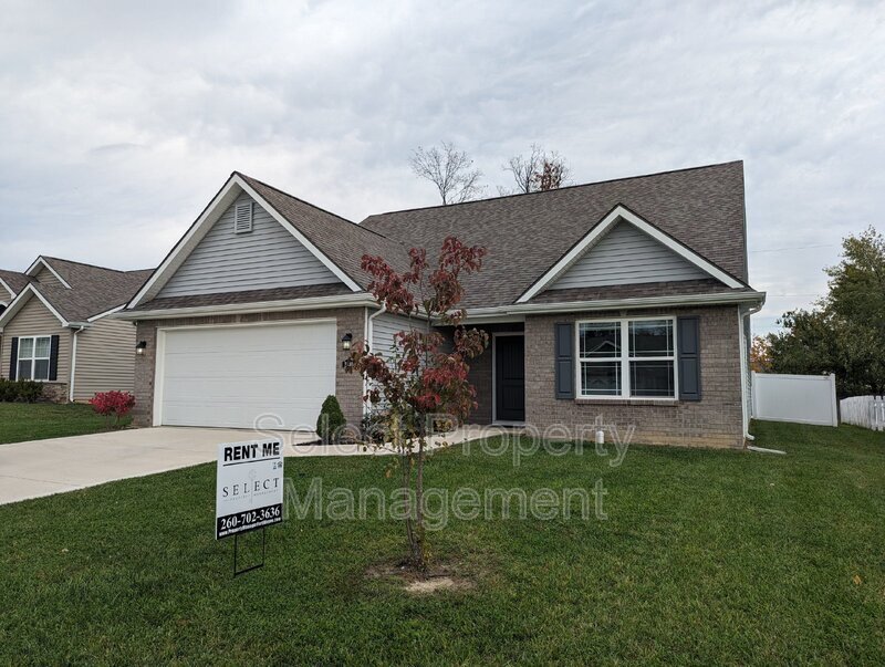 2140 Lava Falls Crossing, Fort Wayne, IN 46808 House Rental in Fort