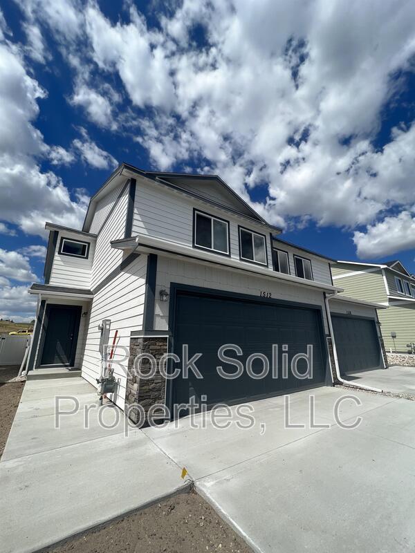 Building Photo - 1512 Danny Pl