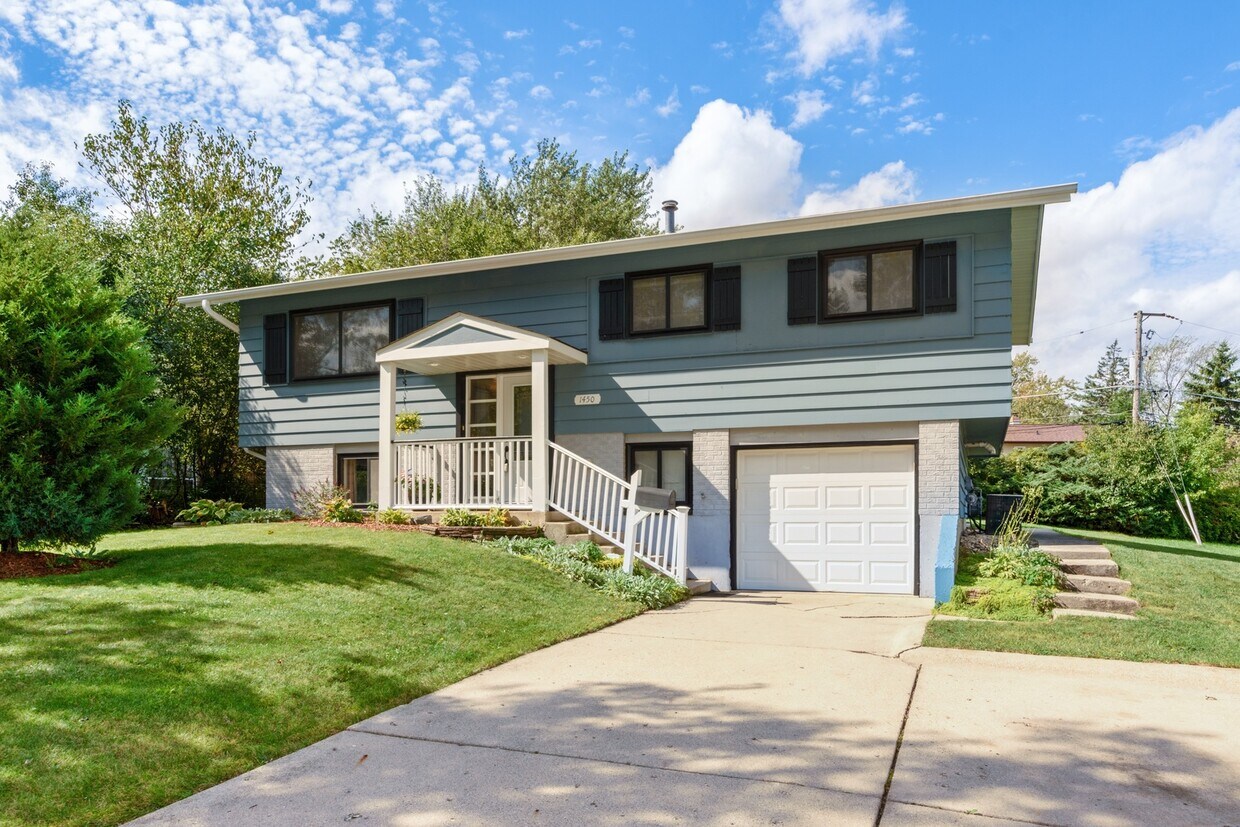 Foto principal - 1450 Gentry Rd