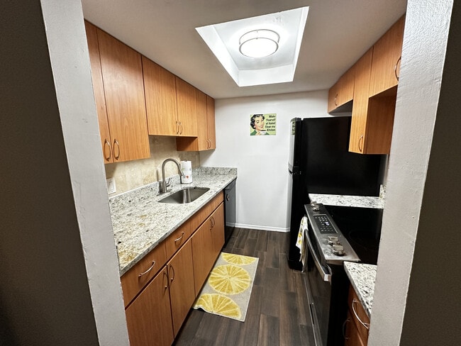 Building Photo - 4611 W North B St