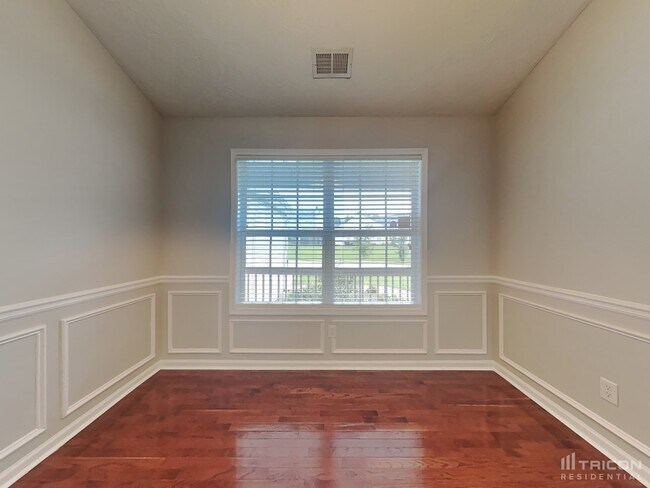 Foto del edificio - 223 Overlook Ct