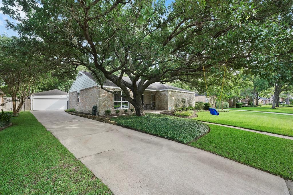 Primary Photo - 12103 Nova Dr