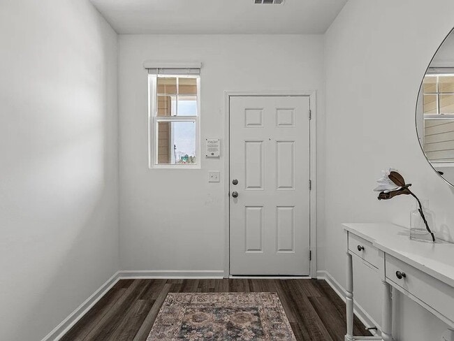 Photo - 1110 Dakine Dr Townhome