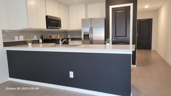 Building Photo - 17921 Valle Cupa Ln