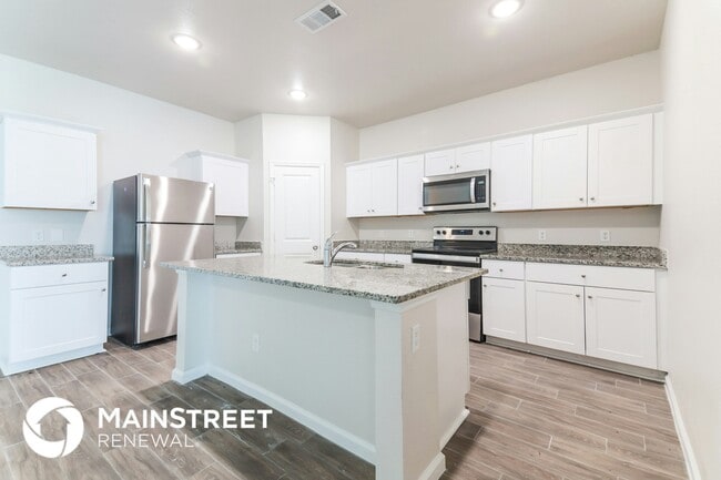 Building Photo - 6310 Tropicana Way