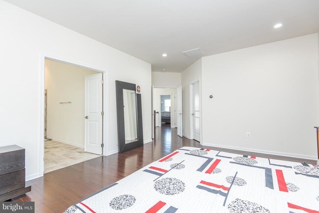 Building Photo - 41174 Turtle Dove Cir