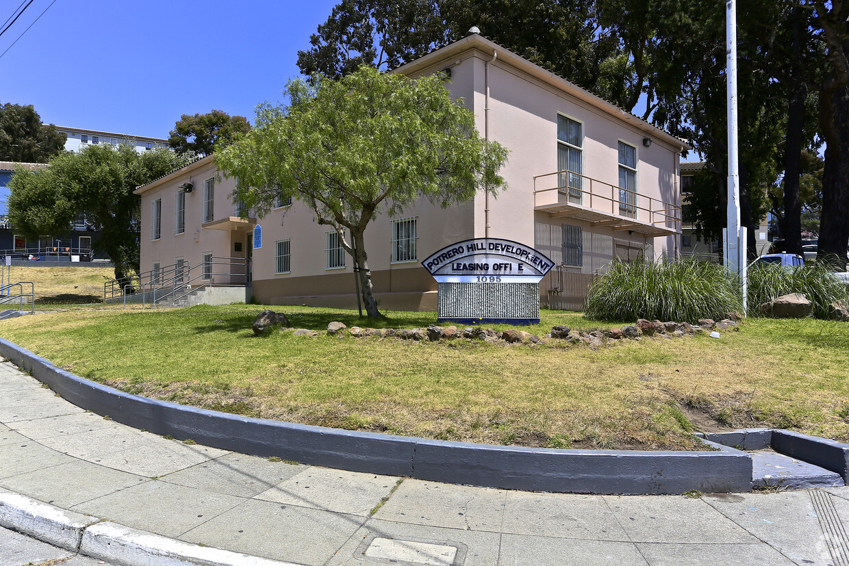 Foto del edificio - Potrero Terrace