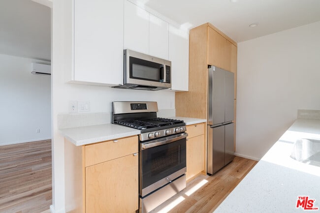 Foto del edificio - 1318 S Ogden Dr