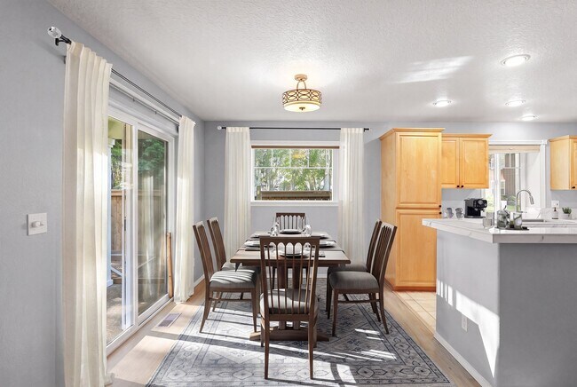 Foto del edificio - 793 NE 61st Ct