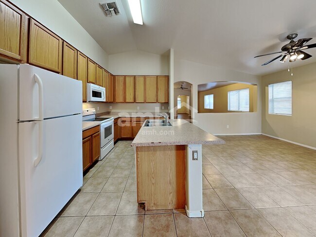 Building Photo - 11234 W Mariposa Drive