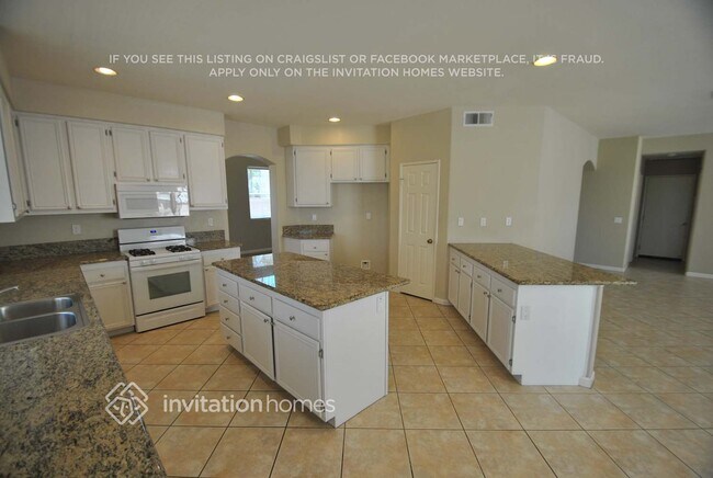 Foto del edificio - 23389 Mountain Song Loop