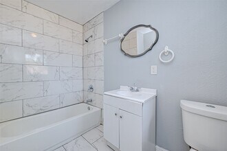 Building Photo - 5859 Westover St