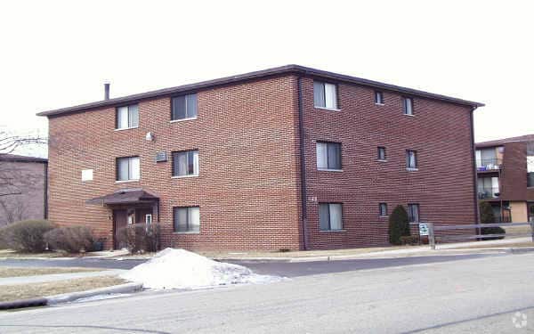 Primary Photo - 613 W 65th St