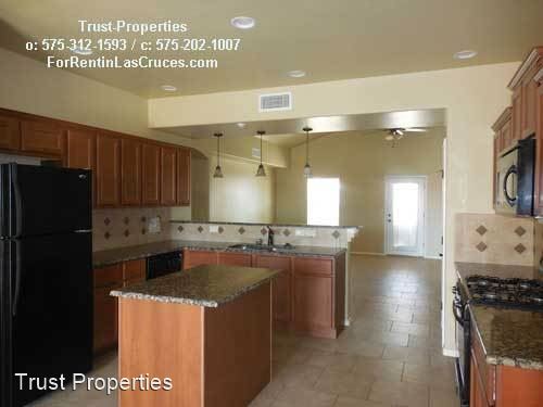 Building Photo - 3 br, 2 bath House - 3902 Monte Sombra