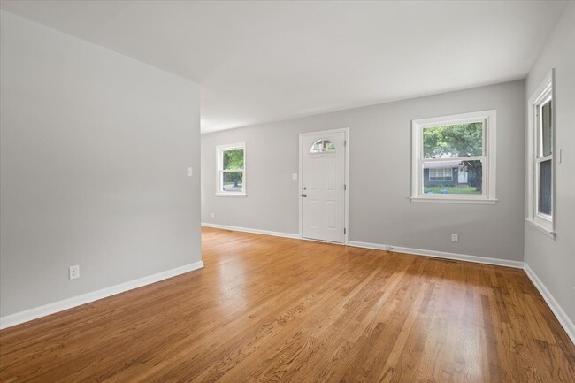 Living Space View #2 - 2301 W 73rd St