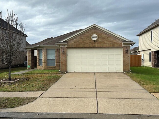 Building Photo - 5811 Turmeric Dr