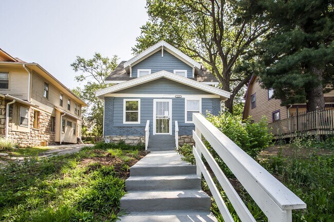 Foto del edificio - 5229 Brookwood Ave