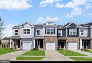 Building Photo - 21 Whaler Dr
