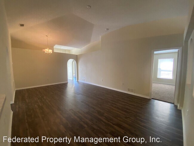 Foto del edificio - 3 br, 2 bath House - 7327 N HIGH BLUFF ROAD