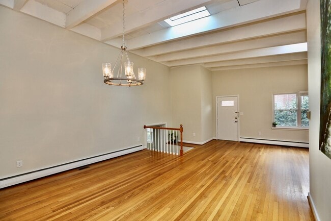 Foto del edificio - Ready 02-23-26!! Reserved Parking, Pet Friendly - Centrally Located Near Several Bases & Intersta...