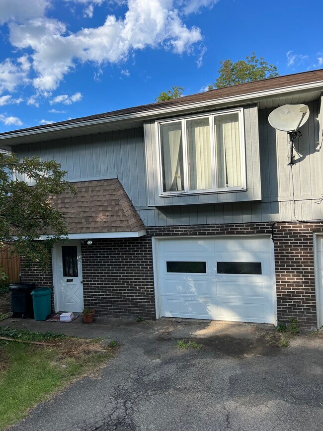 832 Oakdale Rd Unit 832, Johnson City, NY 13790 Apartments in Johnson City, NY