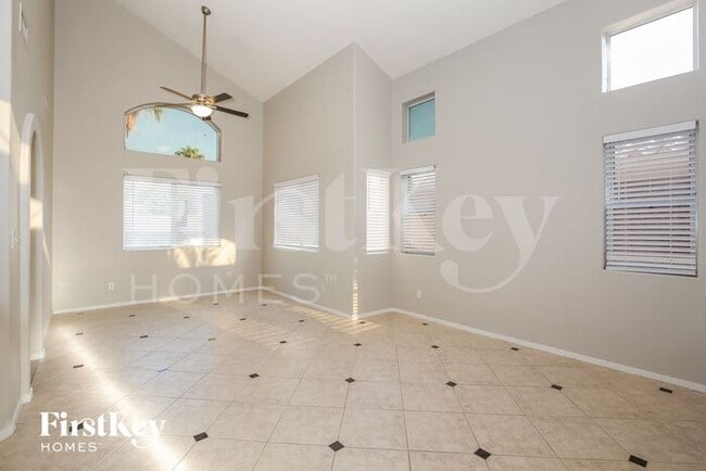 Building Photo - 5316 White Coyote Pl