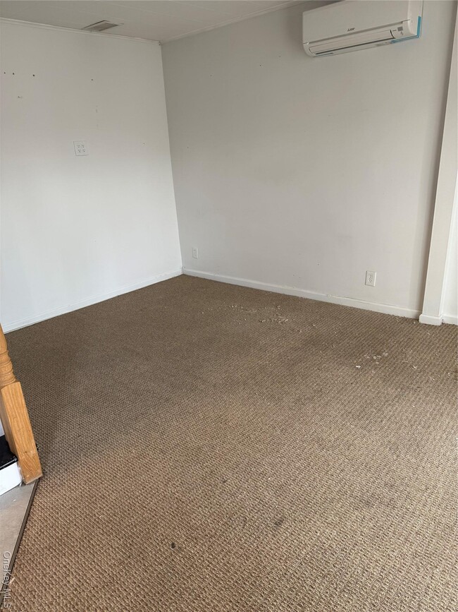 Building Photo - 46-20-4190 190th St