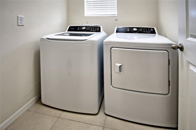 Foto del edificio - 117 Lacewing Pl