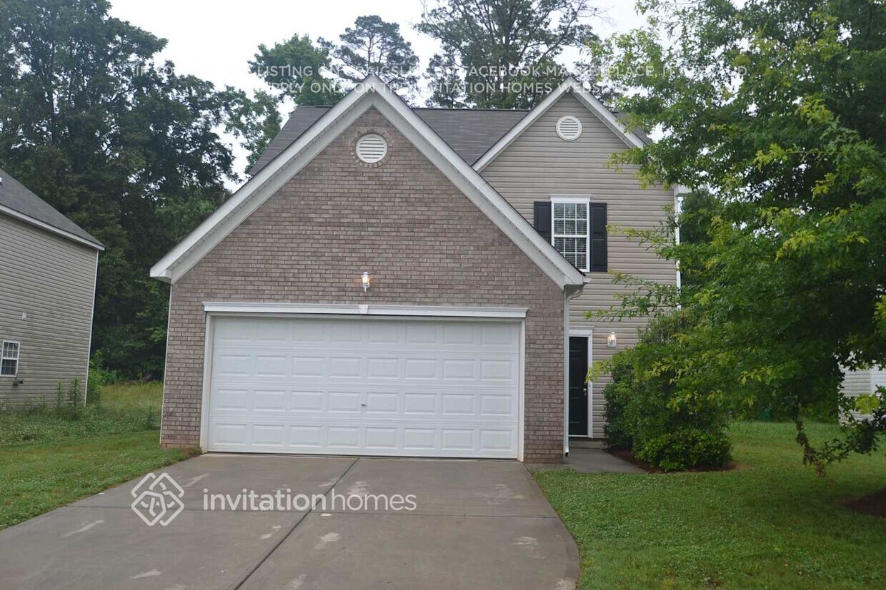 Foto principal - 7707 Hidden Creek Dr