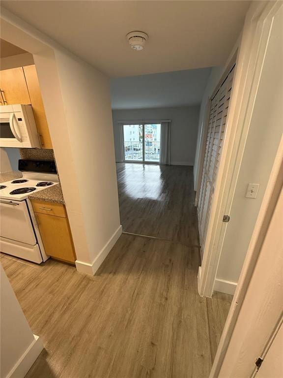 Foto del edificio - 3626 NE 168th St