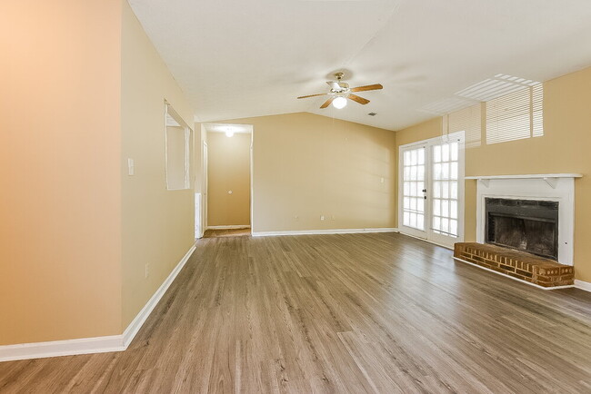 Foto del edificio - 3078 Kellogg Creek Rd
