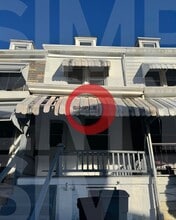 Building Photo - 1017 Birch St