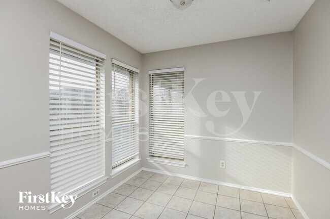 Building Photo - 5108 Conchos Trail