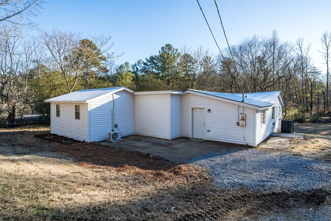 Foto del edificio - 6016 New Castle Rd