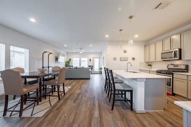 Foto del edificio - 19014 Norbury Pk Ln