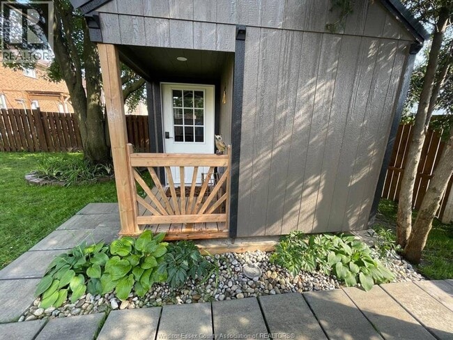 Photo du bâtiment - 265 Geraldine Crescent