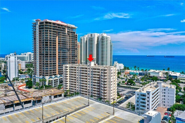 Foto del edificio - 200 S Birch Rd