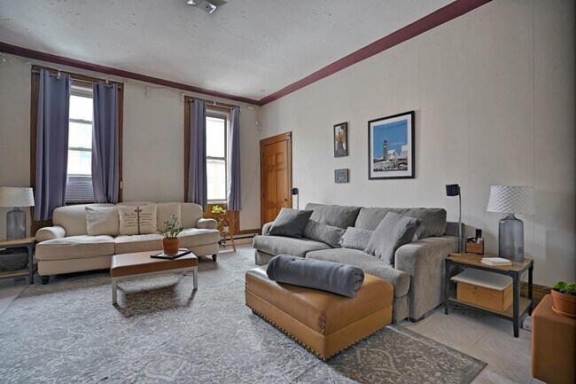 Foto del edificio - 1114 Washington St