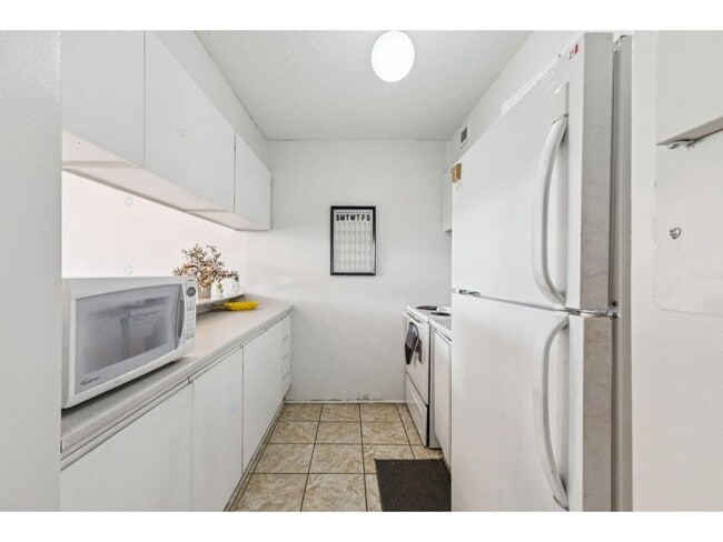 Building Photo - 285 Rue Laurier