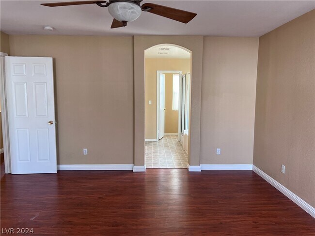 Building Photo - 4957 Miners Ridge Dr