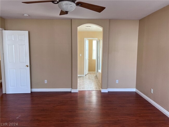 Foto del edificio - 4957 Miners Ridge Dr