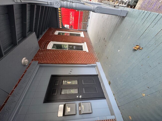 Foto del edificio - 241 N 4th St