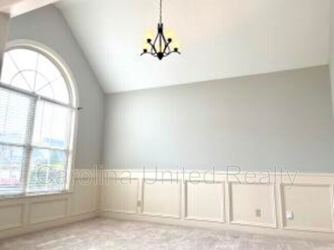 Foto del edificio - 220 Kickham Ln