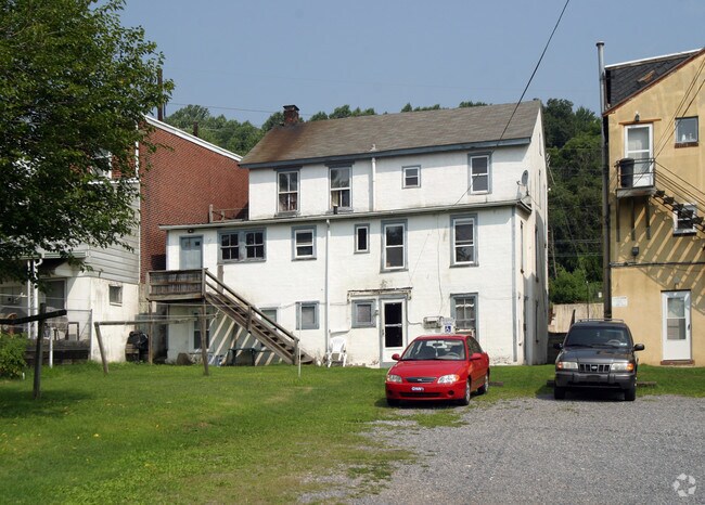 Foto del edificio - 408 - 412 W Lincoln Hwy