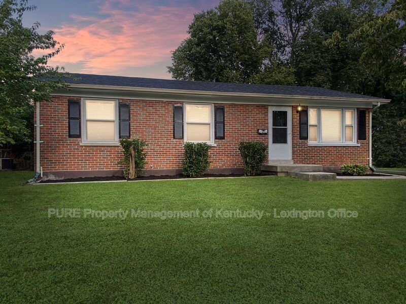 Primary Photo - 3485 King Arthur Dr