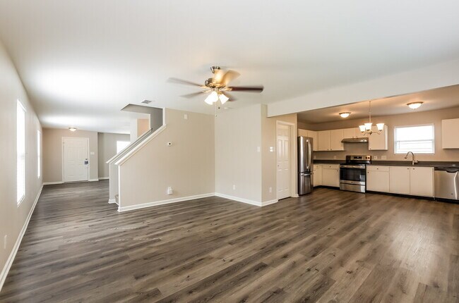 Foto del edificio - 7234 Fox Point Dr