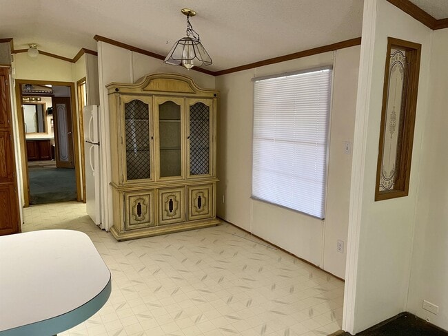 Building Photo - 16159 OH-39