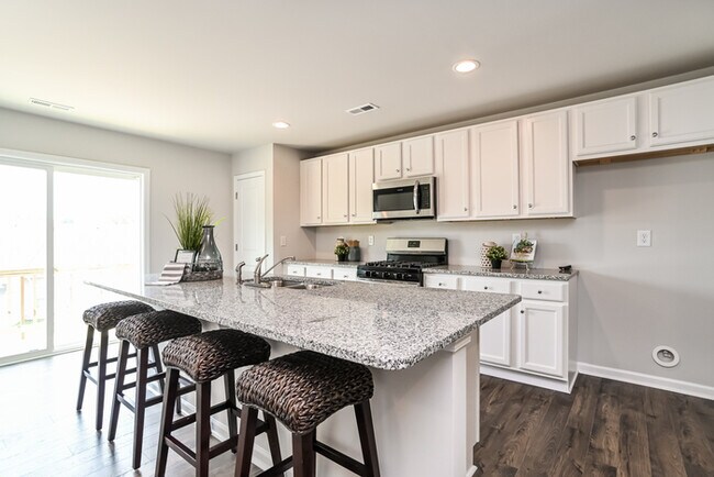 Foto del edificio - 8380 Waxhaw Hwy