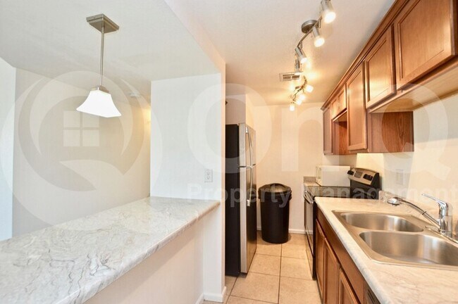 Foto del edificio - 424 W Brown Rd